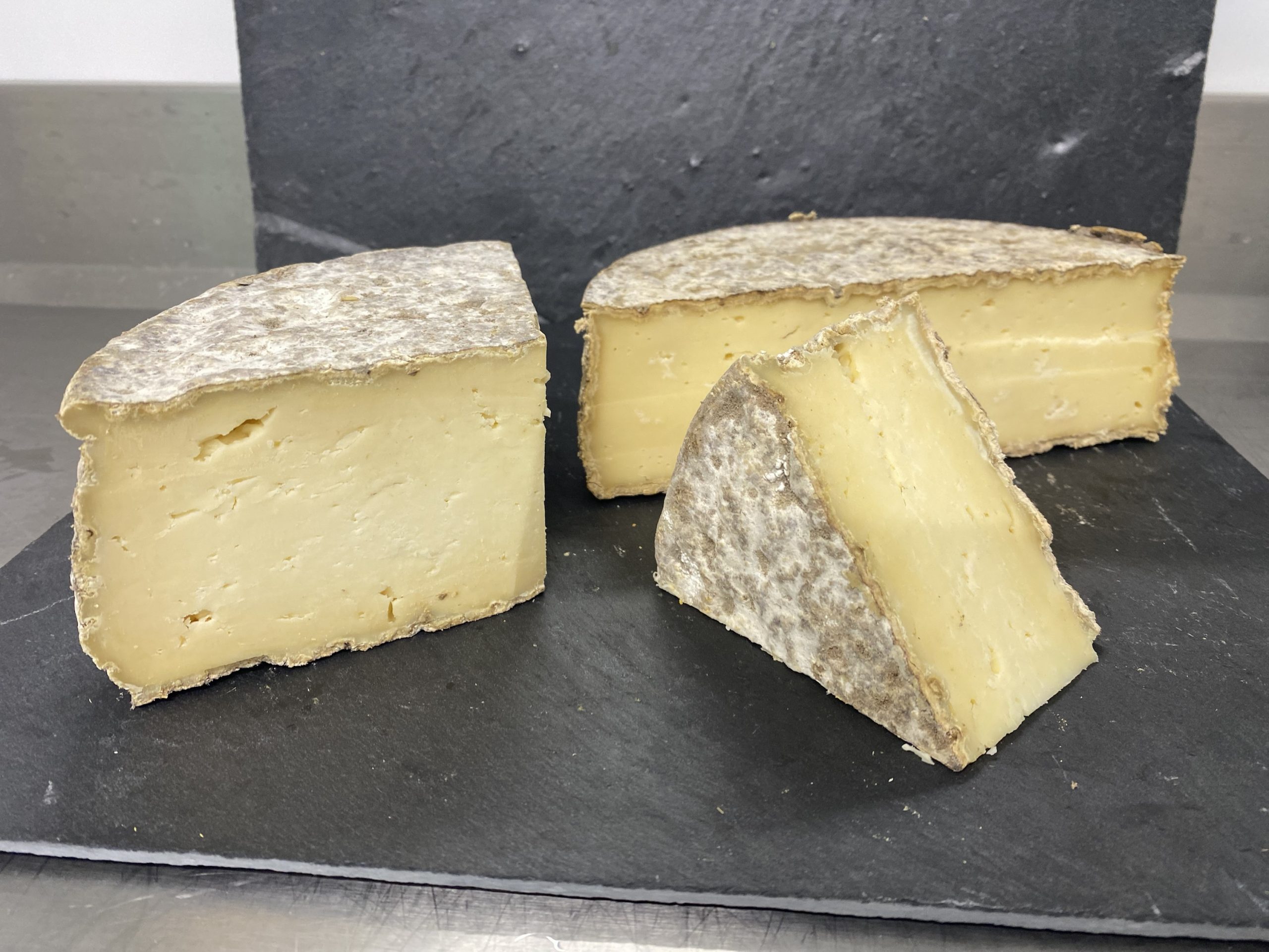 Vache'ment Bêê'lle Tomme Mixte vache-chèvre